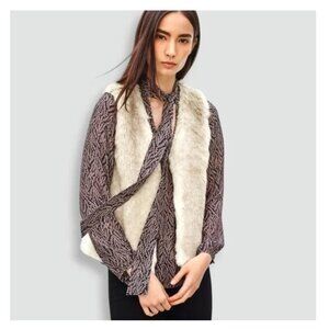 Aritzia Talula Purple Abstract Leaf Print Tie Neck Printed Chiffon Flowy Blouse